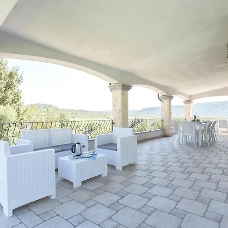 Villa Janas Luxury Surrounded By Large Park, Swimming Pool, Parking And Wifi Alghero