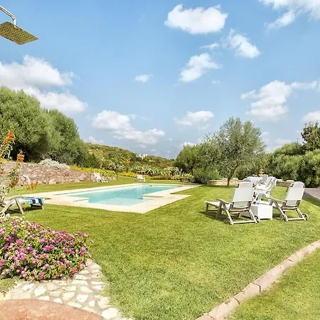 Villa Janas Luxury Surrounded By Large Park, Swimming Pool, Parking And Wifi Alghero