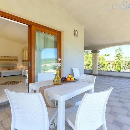 Janas Luxury Surrounded By Large Park, Swimming Pool, Parking And Wifi