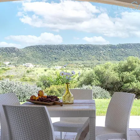 Villa Janas Luxury Surrounded By Large Park, Swimming Pool, Parking And Wifi Alghero