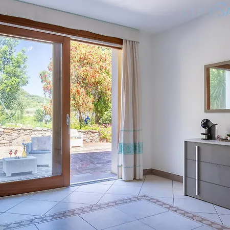 Janas Luxury Surrounded By Large Park, Swimming Pool, Parking And Wifi Alghero