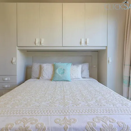 Villa Janas Luxury Surrounded By Large Park, Swimming Pool, Parking And Wifi