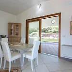 Janas Luxury Surrounded By Large Park, Swimming Pool, Parking And Wifi Vila *