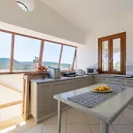 Janas Luxury Surrounded By Large Park, Swimming Pool, Parking And Wifi Vila Alghero