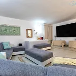 Janas Luxury Surrounded By Large Park, Swimming Pool, Parking And Wifi Vila