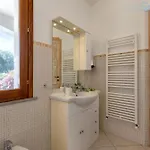 Vila Janas Luxury Surrounded By Large Park, Swimming Pool, Parking And Wifi