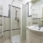 Janas Luxury Surrounded By Large Park, Swimming Pool, Parking And Wifi Vila