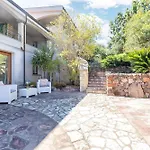Janas Luxury Surrounded By Large Park, Swimming Pool, Parking And Wifi * Alghero